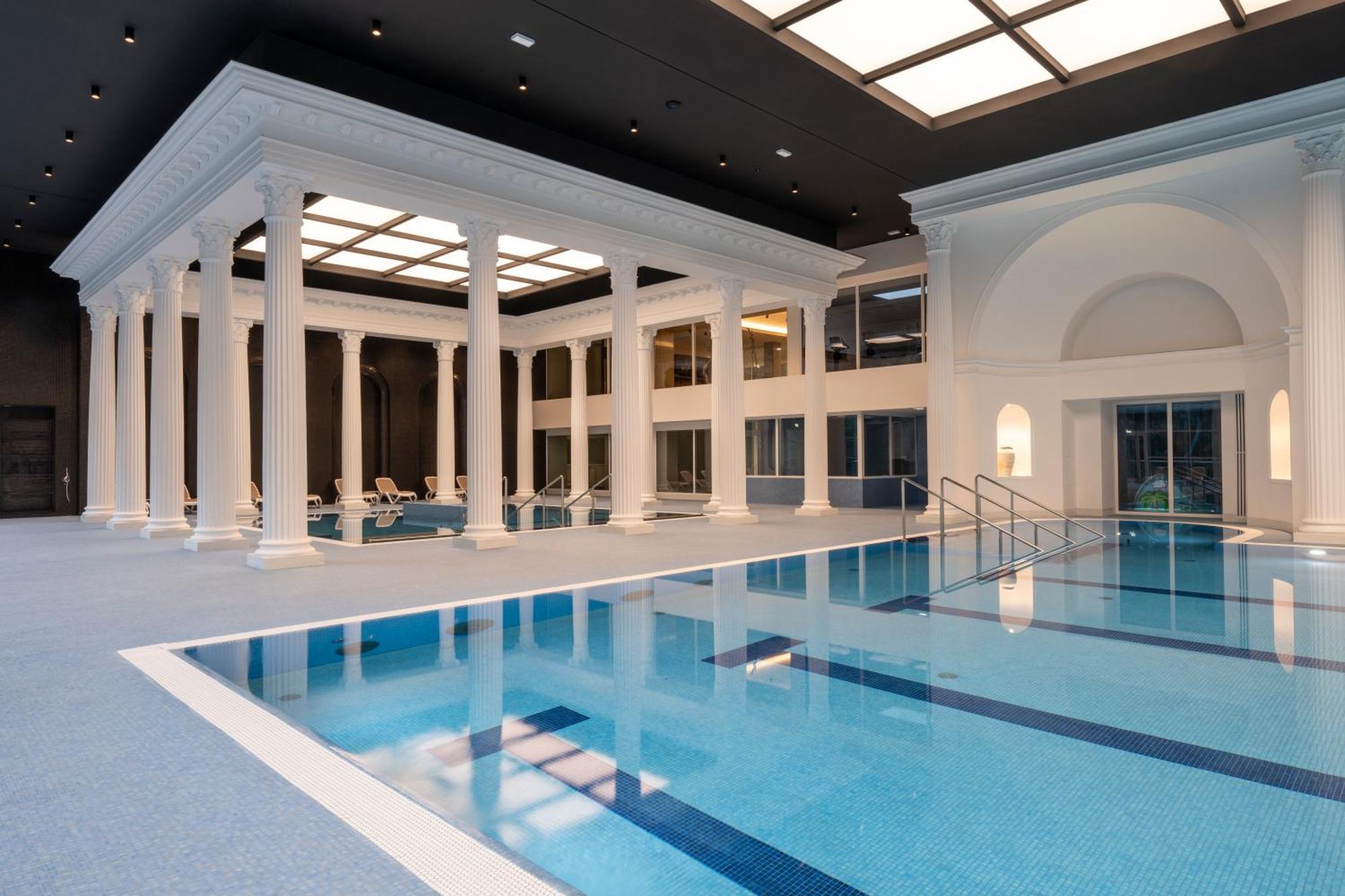 Kupele Brusno - Kupelny Hotel Polana ภายนอก รูปภาพ